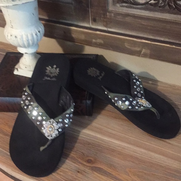 yellow box camo flip flops